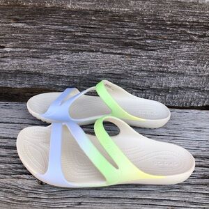 Crocs Kadee II Sandals blue green Ombre slip on Slides Women’s size 10 🩵💚holiday